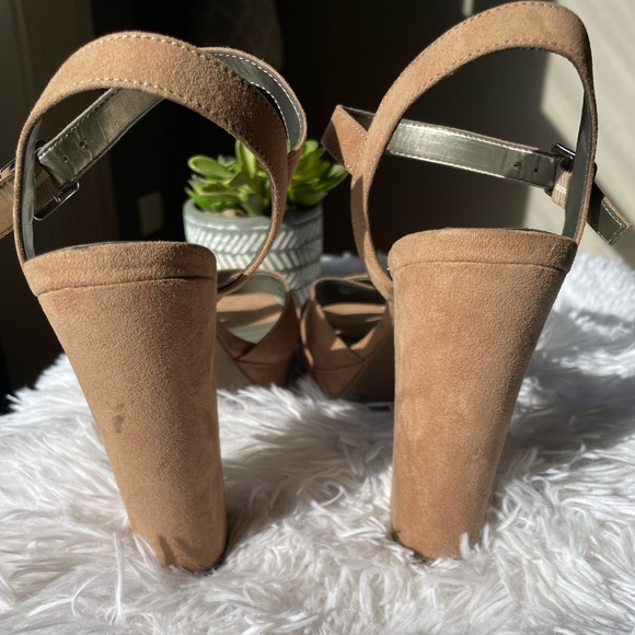 Worthington Taupe Suede Ankle Strap Heels - Picture 6 of 9